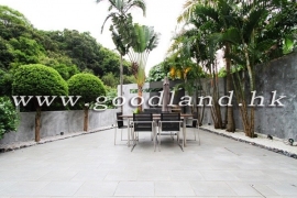 Clear Water Bay Convenient Location Village House for Sale