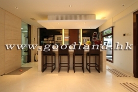 Clear Water Bay Convenient Location Village House for Sale
