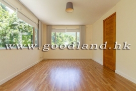 Clear Water Bay Renovated Village House for Sale