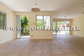 Clear Water Bay Renovated Village House for Sale
