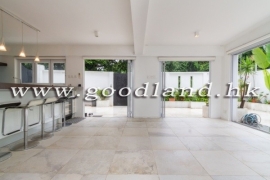 Clear Water Bay Spacious Village House for Sale