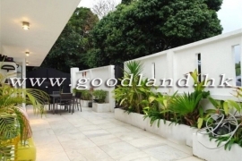 Clear Water Bay Spacious Village House for Sale