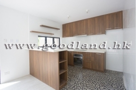 Clear Water Bay Spacious Village House for Sale