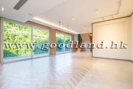 Clear Water Bay Detached House with Big Garden for Sale