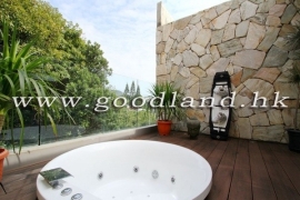 Clear Water Bay Renovated Village House for Sale