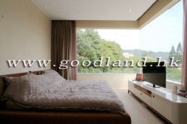 Clear Water Bay Renovated Village House for Sale
