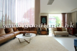 Clear Water Bay Renovated Village House for Sale