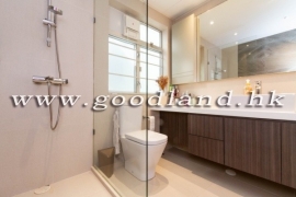 Clear Water Bay Renovated Village House for Sale