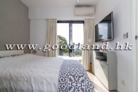 Clear Water Bay Renovated Village House for Sale