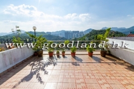 Clear Water Bay Renovated Village House for Sale
