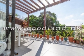 Clear Water Bay Renovated Village House for Sale