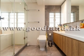 Clear Water Bay Renovated Village House for Sale