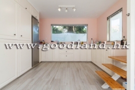 Clear Water Bay Renovated Village House for Sale
