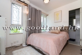 Clear Water Bay Spacious Village House for Sale