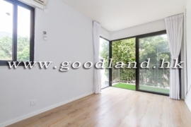 Clear Water Bay Renovated Village House for Sale
