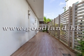 Clear Water Bay Spacious Sea View Village House for Sale
