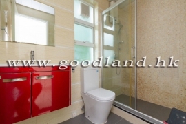 Clear Water Bay Spacious Sea View Village House for Sale