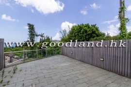 Clear Water Bay Spacious Sea View Village House for Sale