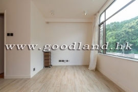 Clear Water Bay Spacious Sea View Village House for Sale