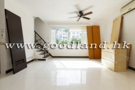 Clear Water Bay Renovated Village House for Sale