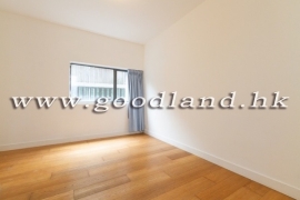 Clear Water Bay Renovated Village House for Sale
