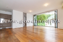 Clear Water Bay Renovated Village House for Sale