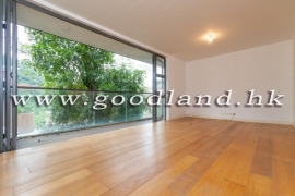 Clear Water Bay Renovated Beachside Village House for Sale