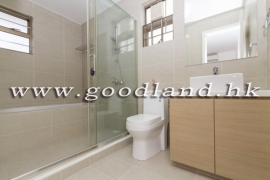 Clear Water Bay Renovated Sea View Village House for Sale