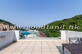 Clear Water Bay Renovated Sea View Village House for Sale