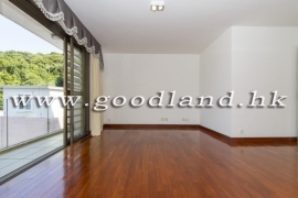 Clear Water Bay Renovated Sea View Village House for Sale