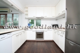 Clear Water Bay Waterfront Sea View Village House for Sale