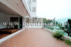 Clear Water Bay Waterfront Sea View Village House for Sale