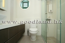 Clear Water Bay High Ceiling Sea View Village House for Sale