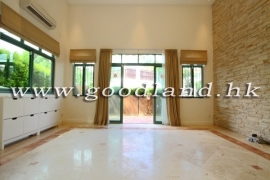 Clear Water Bay High Ceiling Sea View Village House for Sale