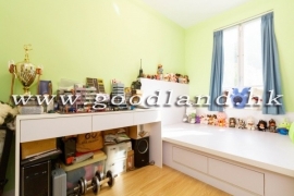 Clear Water Bay Front and Back Yard Village House for Sale