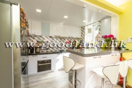 Clear Water Bay Front and Back Yard Village House for Sale