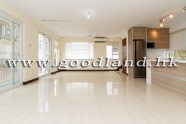 Clear Water Bay Detached Sea View Village House for Sale