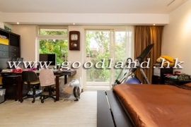 Clear Water Bay Rooftop Garden Village House for Sale