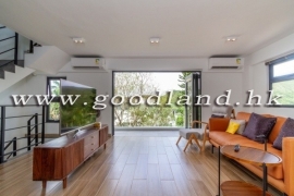 Clear Water Bay Renovated Sea View Village House for Sale
