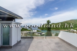 Clear Water Bay Renovated Sea View Village House for Sale