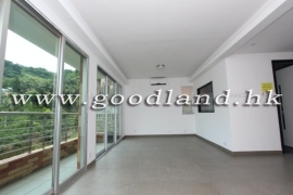 Clear Water Bay Flexible 6-bedroom Village House for Sale