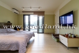 Clear Water Bay Renovated Greenery View Village House for Sale