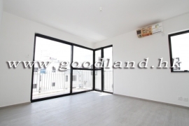 Clear Water Bay Renovated Upper Duplex Village House for Sale