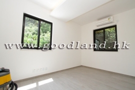 Clear Water Bay Renovated Upper Duplex Village House for Sale