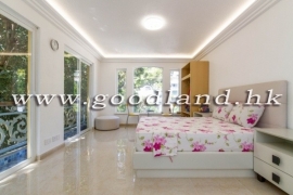 Clear Water Bay Sea and Greenery View Village House for Sale