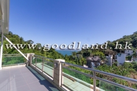 Clear Water Bay Rooftop Sea View Village House for Sale