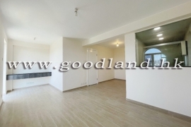 Clear Water Bay Private Rooftop Village House for Sale