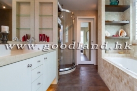 Clear Water Bay Semi-detached Lawn Garden House for Sale