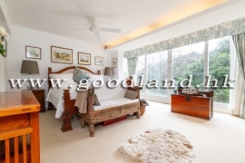 Clear Water Bay Semi-detached Lawn Garden House for Sale