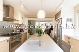 Clear Water Bay Semi-detached Lawn Garden House for Sale